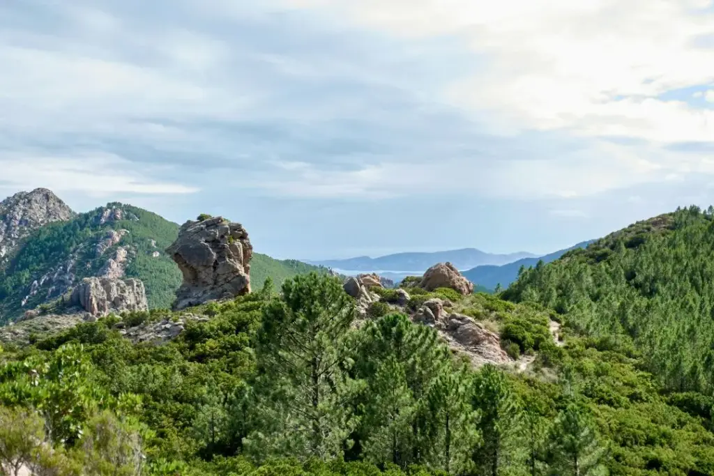 Cover Image for GR20 Corse : Achevez Ce Beau Mythe Avec un Vrai Plaisir